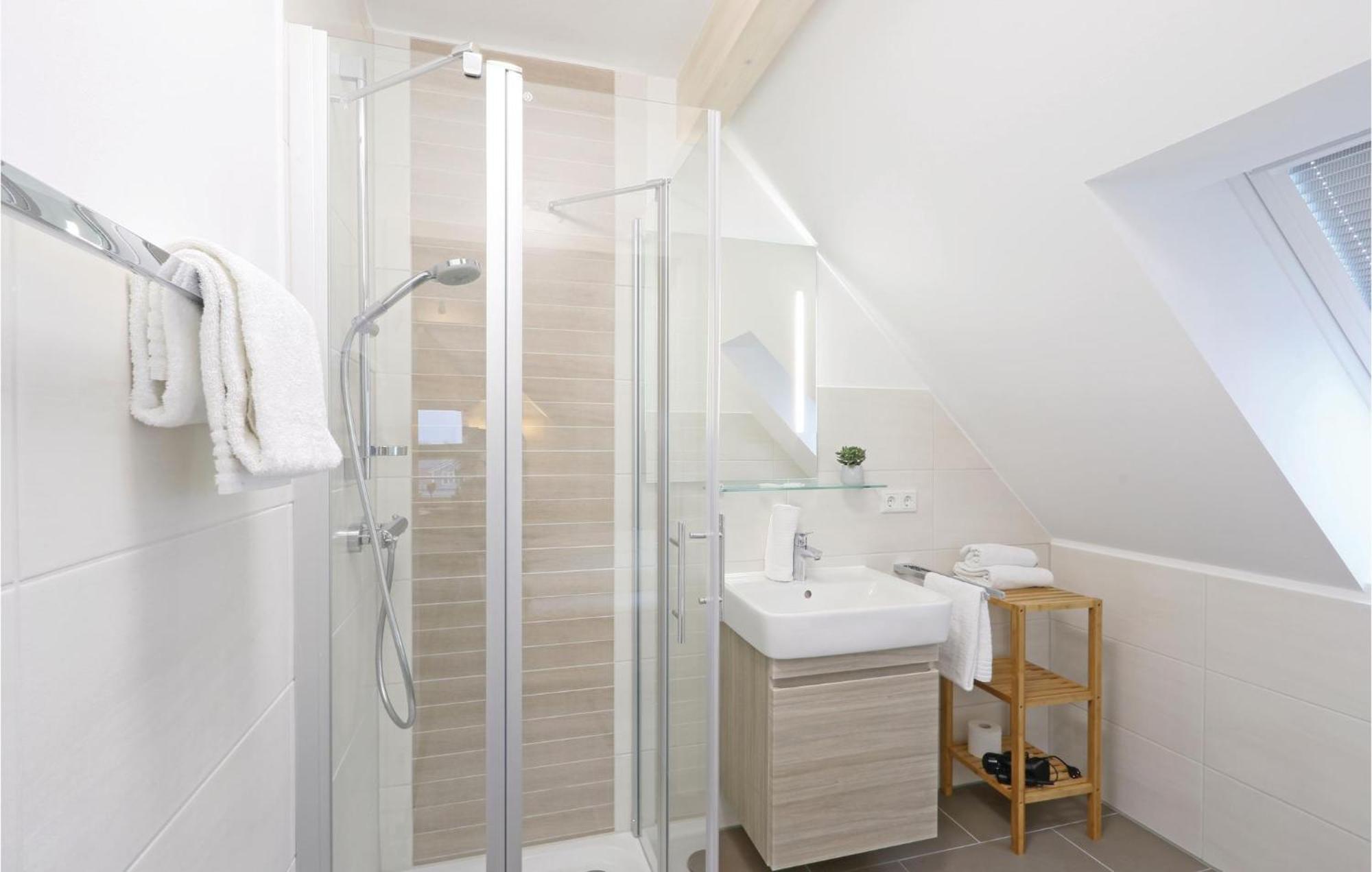 Amazing Apartment In Dagebuell With Kitchenette 외부 사진