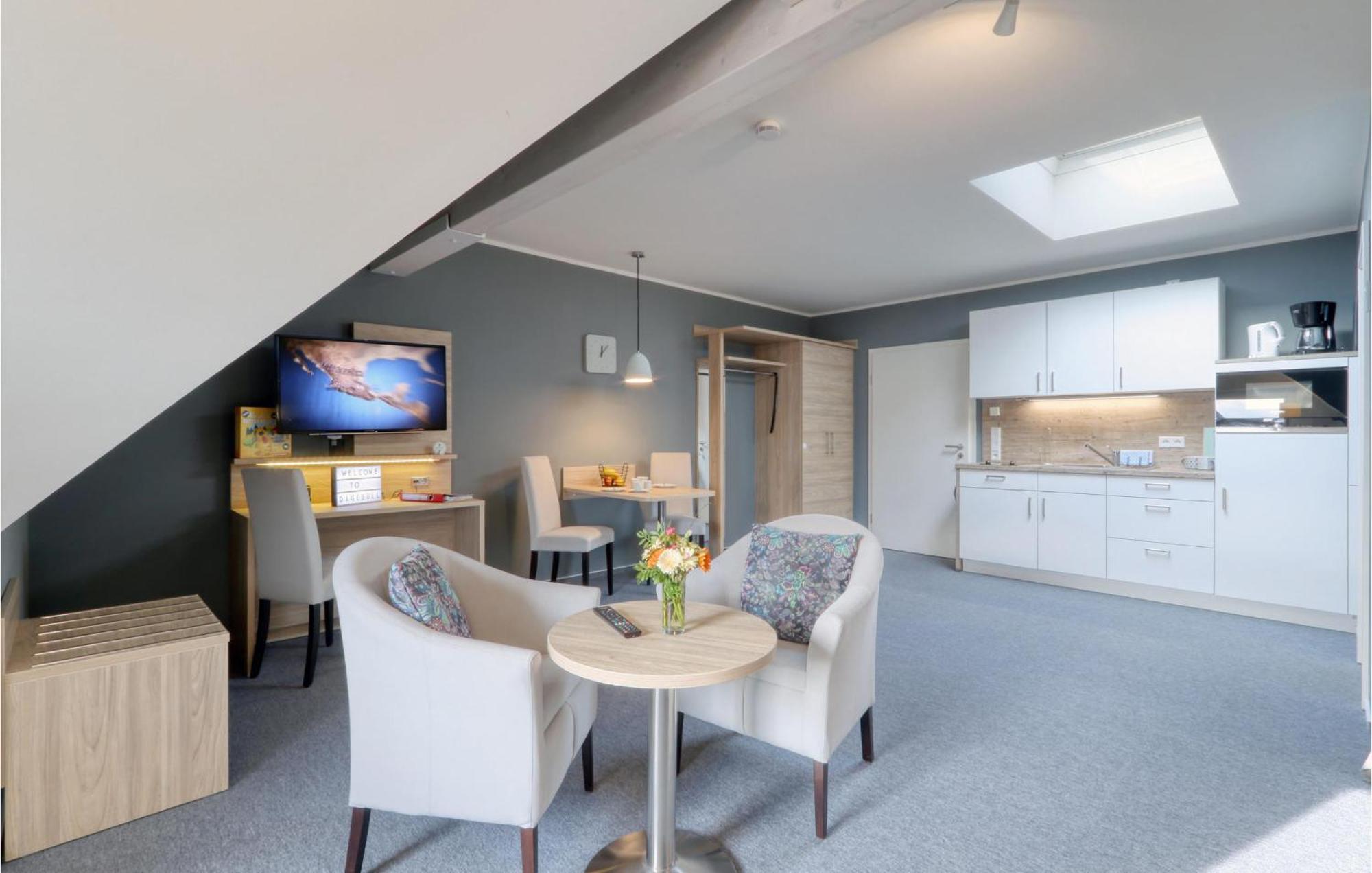 Amazing Apartment In Dagebuell With Kitchenette 외부 사진