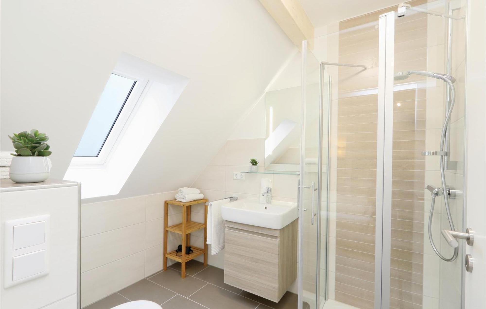 Amazing Apartment In Dagebuell With Kitchenette 외부 사진