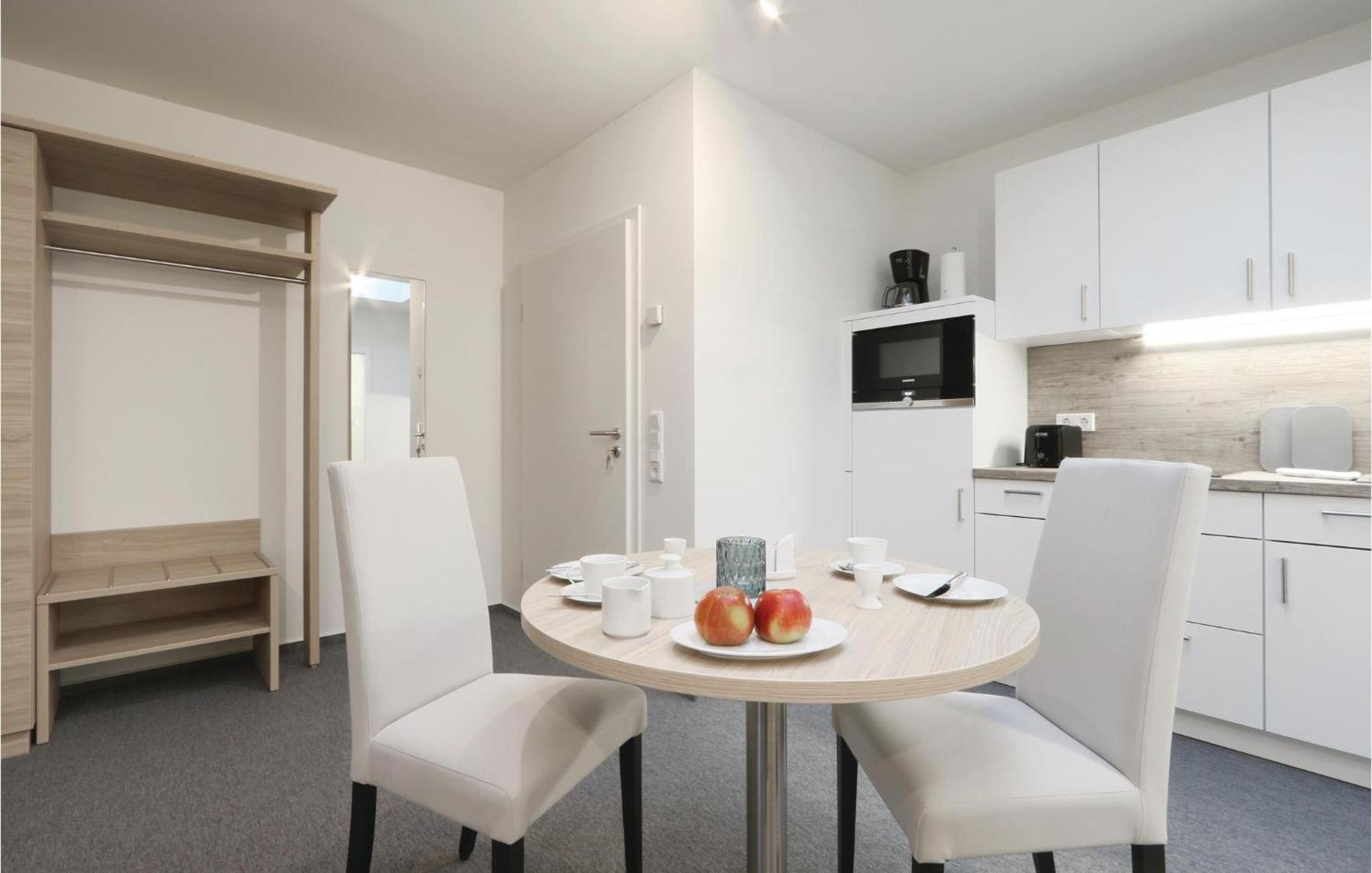 Amazing Apartment In Dagebuell With Kitchenette 외부 사진